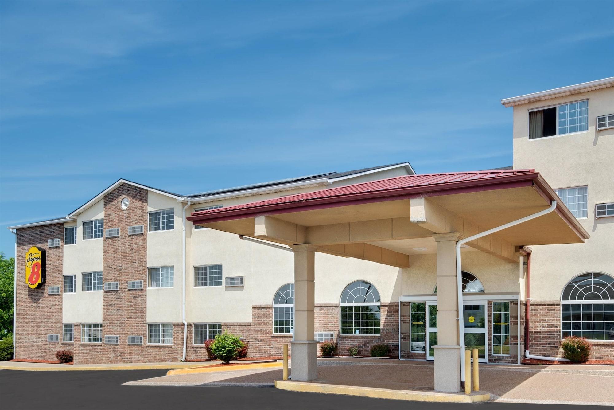 Super 8 By Wyndham Kansas City Kültér fotó