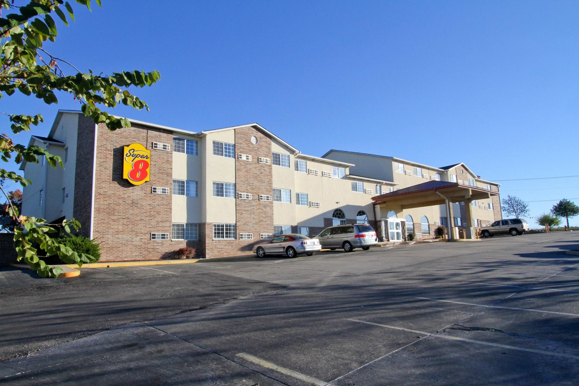 Super 8 By Wyndham Kansas City Kültér fotó