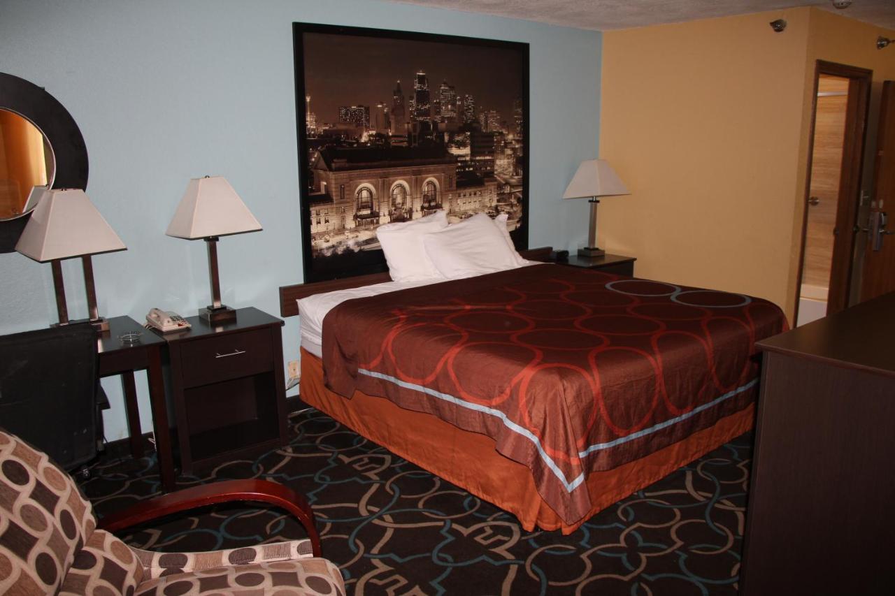Super 8 By Wyndham Kansas City Kültér fotó