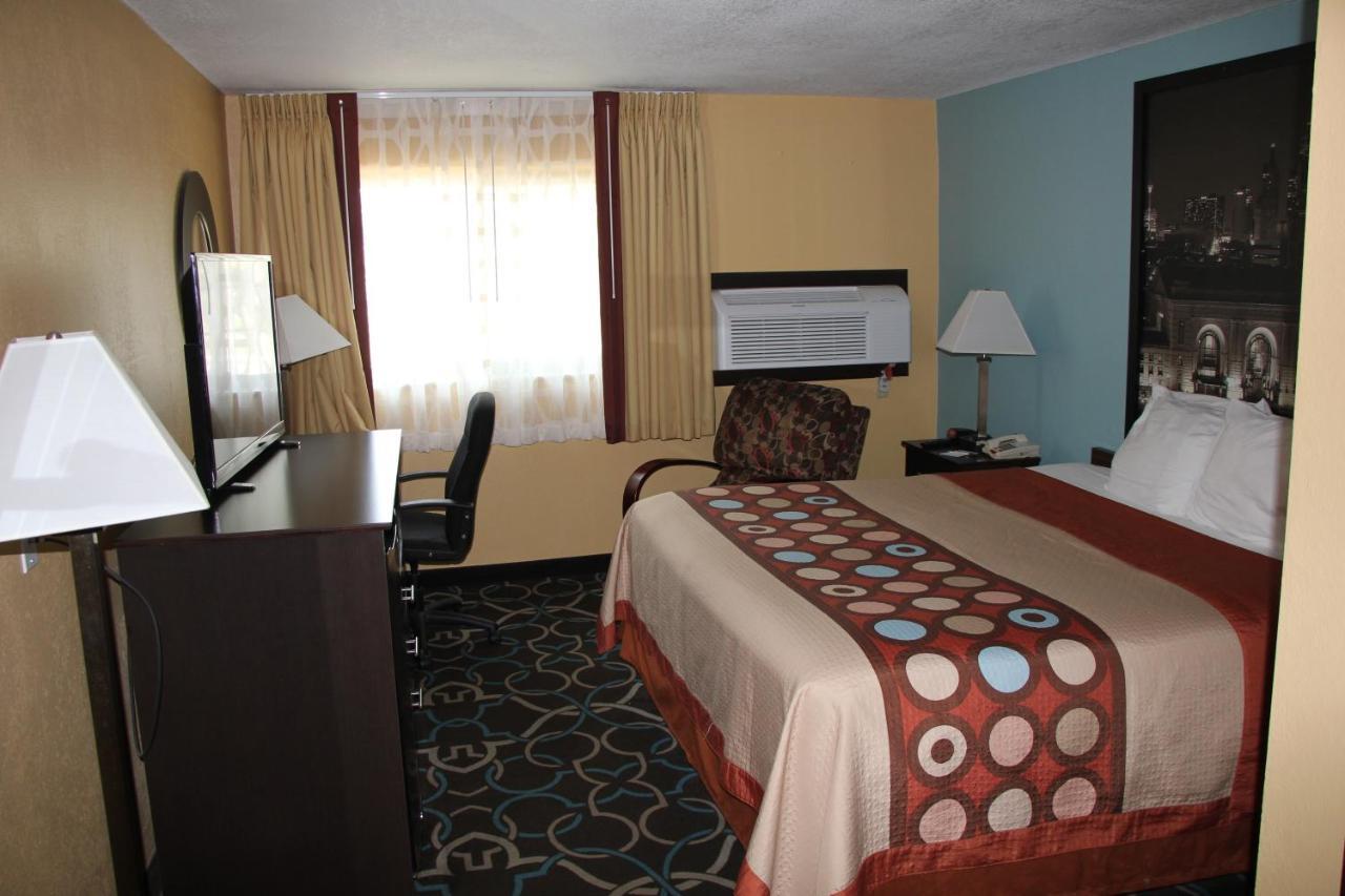 Super 8 By Wyndham Kansas City Kültér fotó
