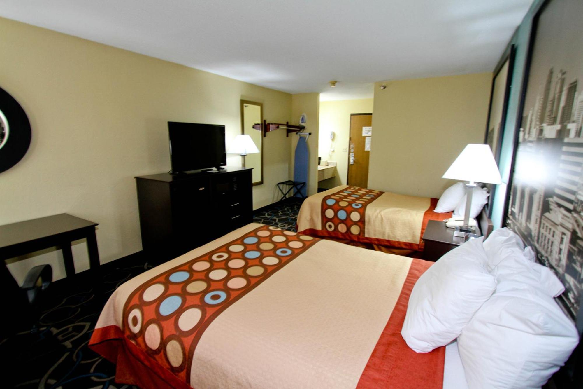 Super 8 By Wyndham Kansas City Kültér fotó